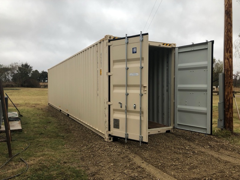 Contenedor high cube de 40 pies de un viaje con la puerta abierta